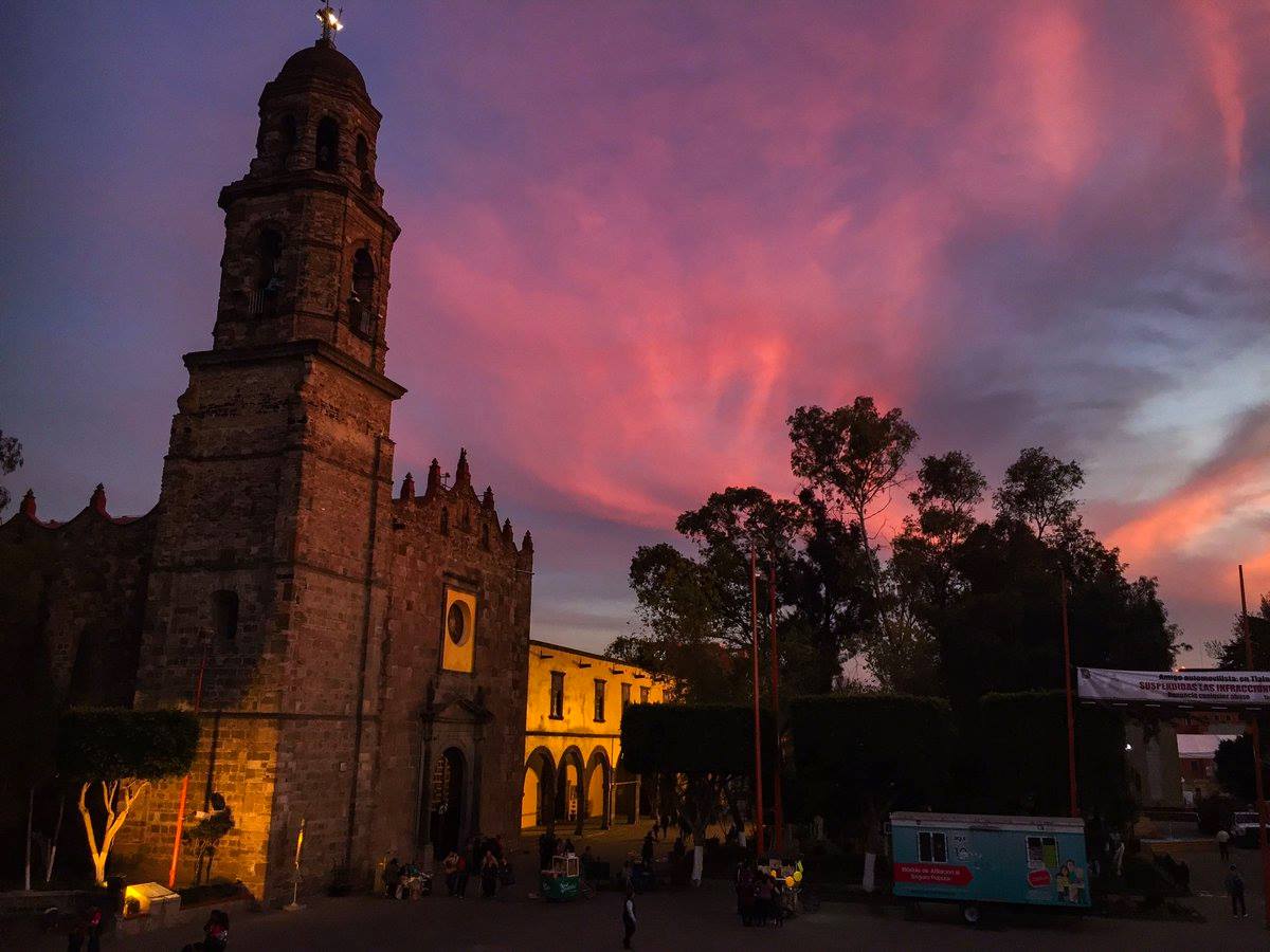 imagen Catedral de Tlalnepantla de la Ciudad de México. Descubre las 10 Iglesias más impresionantes de Ciudad de México en la aplicación de Horarios de Misa en tu celular.