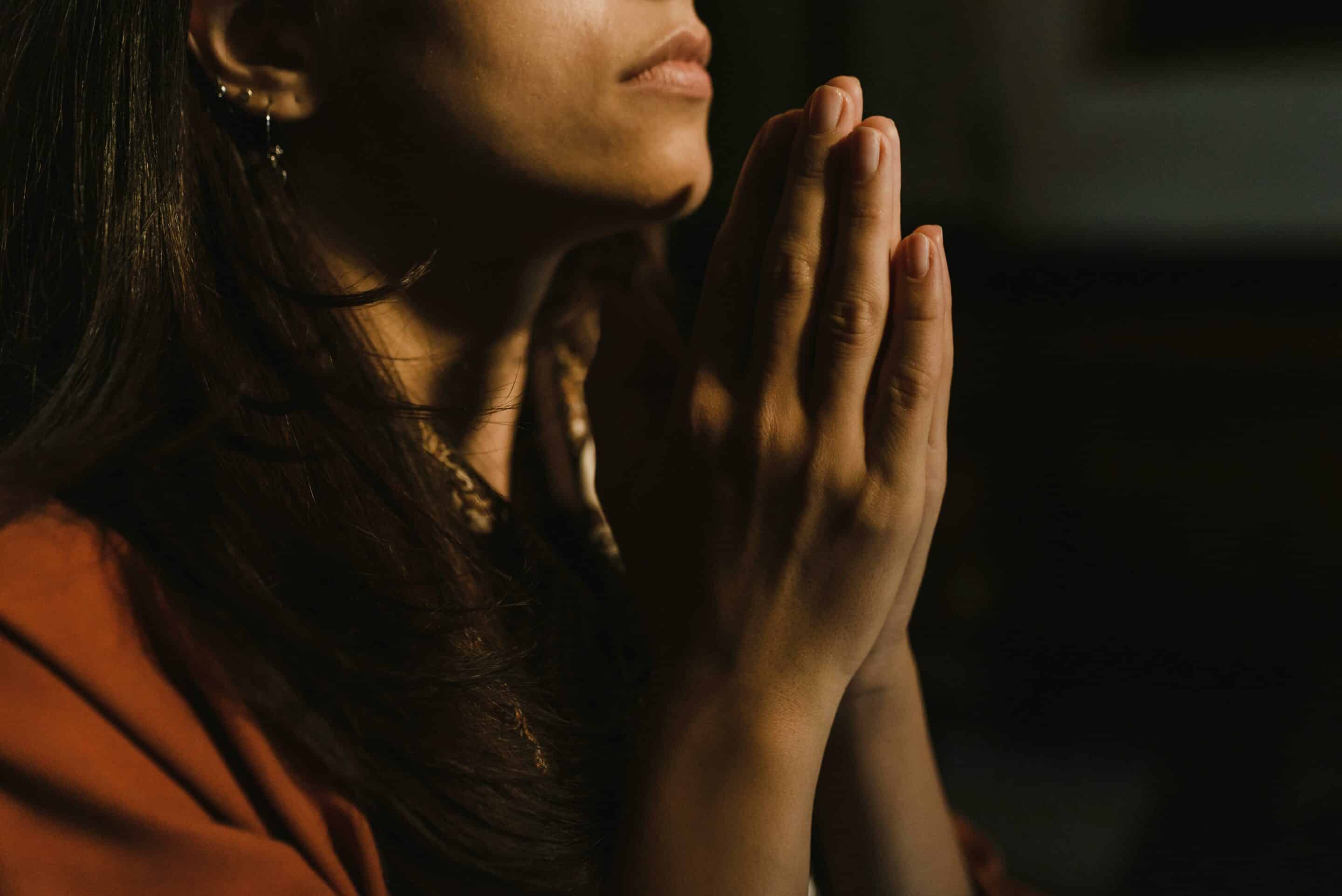 San Expedito. Oraciones Catolicas para pedir un Milagro Urgente. Usa este artículo cuando lo necesites, y lee otros de nuestros artículos en la página web de Horarios de Misa.