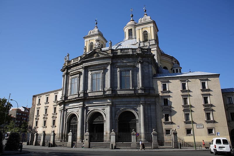 Madrid alberga algunas de las iglesias y basílicas más impresionantes de España ¡Descarga Horarios de Misa!