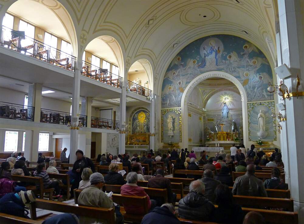 Iglesia de la Medalla Milagrosa. Descubre las 11 Imperdibles Iglesias Católicas en París.