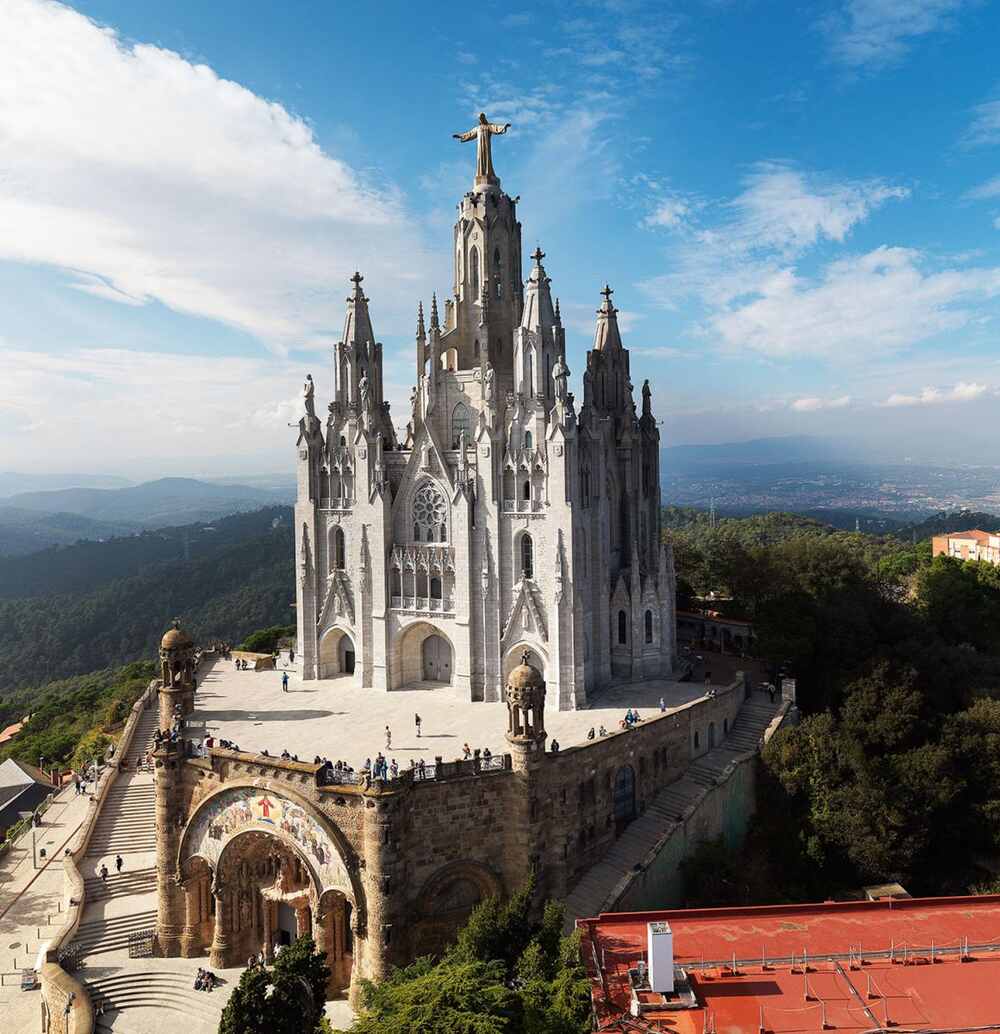 Sagrado Corazón - Iglesias de Barcelona - Fotos - Horarios de Misa