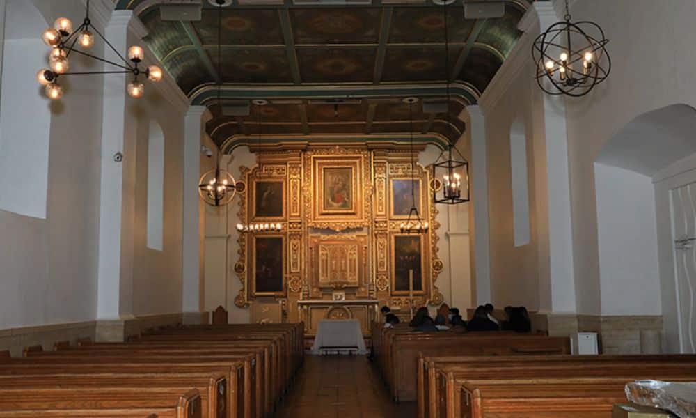 Misa en Los Ángeles-La Placita Church-Horarios de Misa