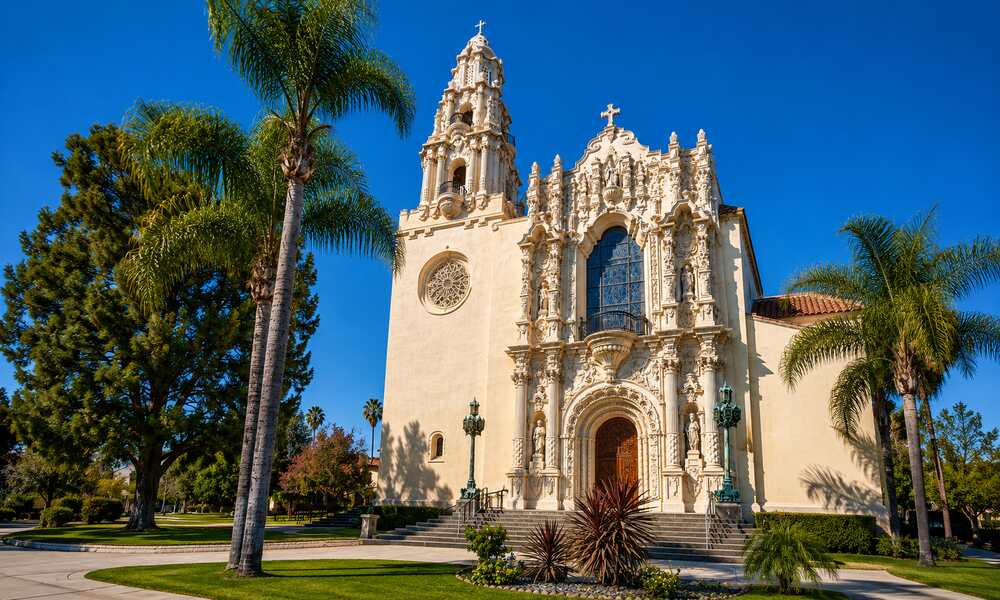 Misa en Los Ángeles- St. Vincent de Paul Catholic Church - Horarios de Misa