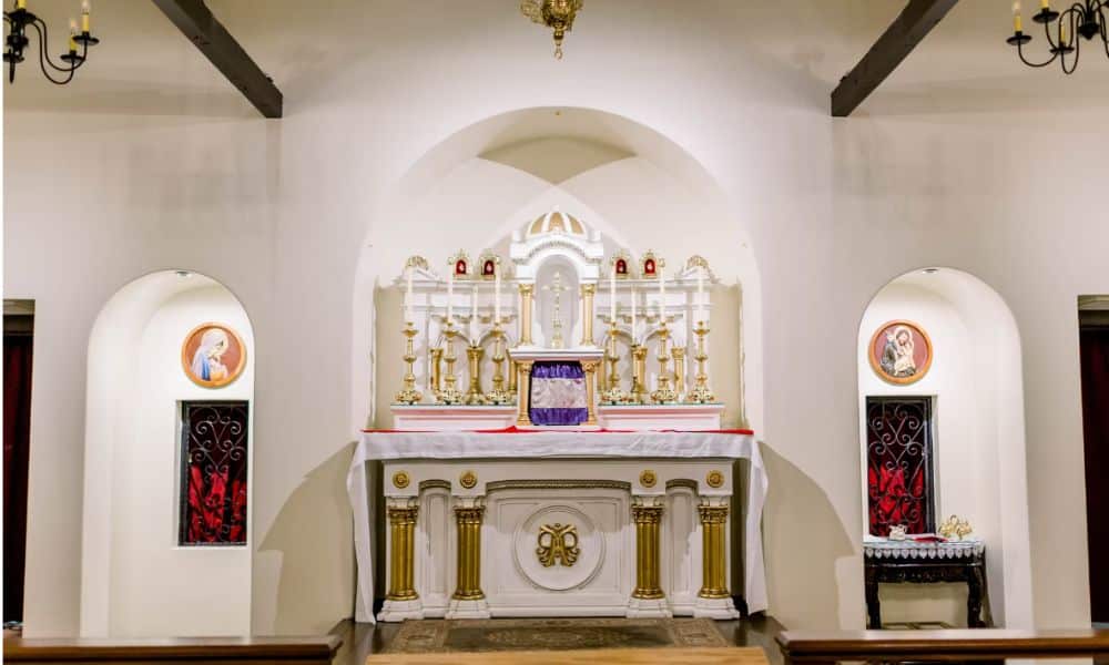 Misa en Los Ángeles - St. Vitus Catholic Church - Horarios de Misa